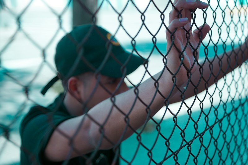 chain link fence installation em Dracut Massachusetts - chain link fence installation