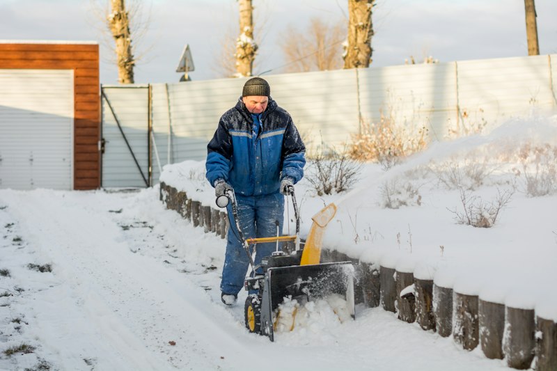 snow removal em Dracut Massachusetts - snow removal